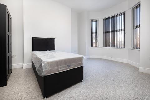 5 bedroom townhouse to rent, Radford Road, Nottingham NG7