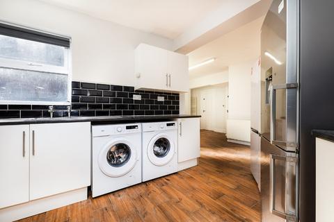 undefined, Radford Road, Nottingham NG7