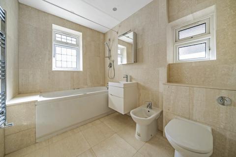 13 Brunswick Gardens, London, W5 1AP