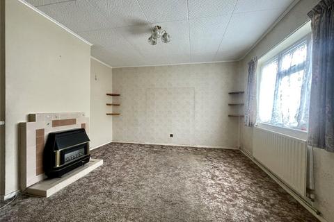 3 bedroom semi-detached house for sale, Hadlow Road, Welling, Kent, DA16