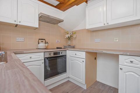 6 Pickles Field, Milnthorpe, LA7 7ED