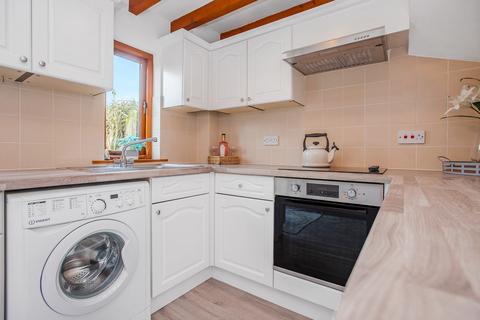 6 Pickles Field, Milnthorpe, LA7 7ED