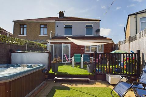 3 bedroom semi-detached house for sale, Sidmouth Avenue, Portsmouth, PO3