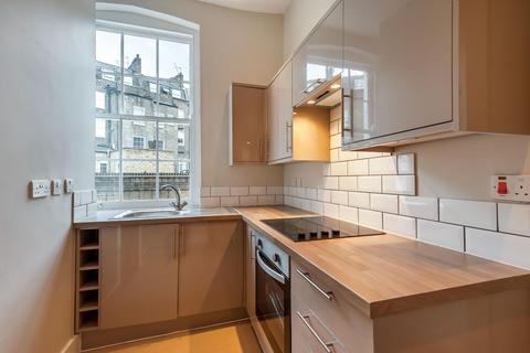 2 bedroom apartment to rent, West Warwick Place, London, SW1V