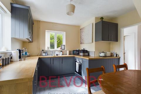 2 Bagot Grove, Stoke-on-trent, ST1 6JD
