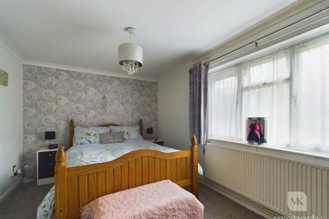 19 Leaberry, New Bradwell, Milton Keynes, MK13 0EU