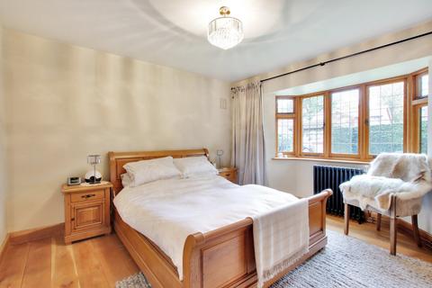 51 Longfield Avenue, Longfield, DA3 7LA