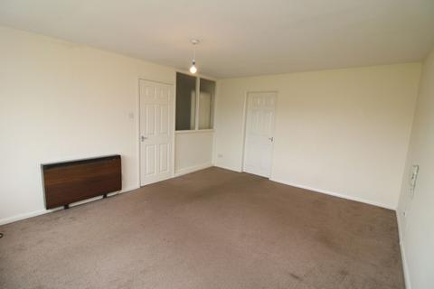 2 bedroom apartment to rent, Thirlwell Gardens, Carlisle, CA1