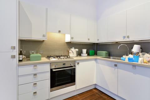 1 bedroom apartment to rent, Long Acre, WC2E