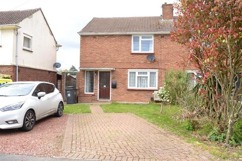 3 bedroom semi-detached house for sale, Cherwell Drive, Chelmsford