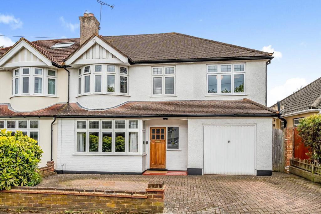 Ash Grove, West Wickham 5 bed semidetached house for sale £860,000