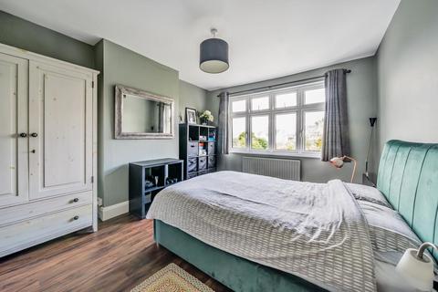11 Ash Grove, West Wickham, BR4 0QL