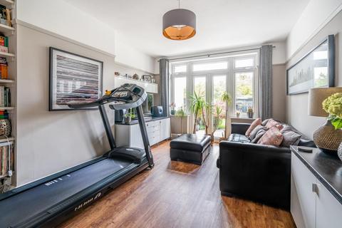 11 Ash Grove, West Wickham, BR4 0QL