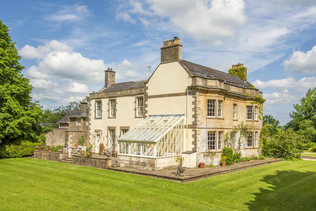 Trudoxhill, Frome, Somerset, BA11 9 bed detached house for sale £