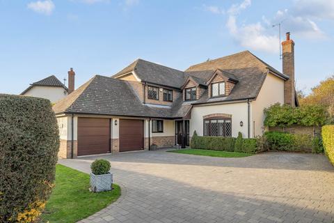 5 bedroom detached house for sale, Lavenham Drive, Biddenham