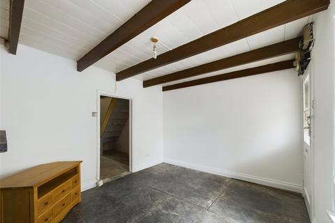 4 Bureau Place, Wadebridge, PL27 6DD