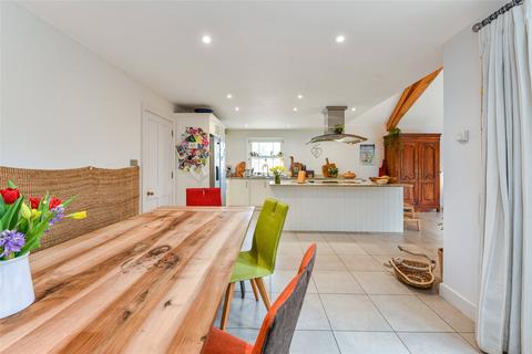 Coach House, Hollandsfield Downs Road, West Stoke, Chichester, PO18 9BP