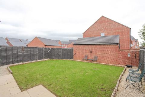 3 bedroom semi-detached house for sale, Speedwell Road, Bodicote