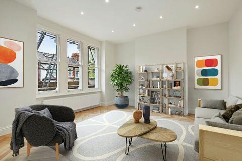 2 bedroom flat for sale, Harberton Road  Whitehall Park  Archway N19 3JR