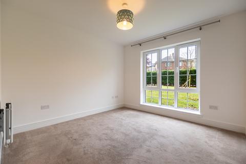 undefined, Alexander Grove, Flat 0-1, Bearsden, Glasgow, G61 3EE