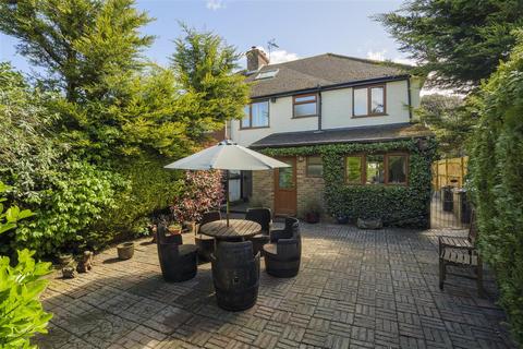 6 bedroom semi-detached house for sale, Rosebrae, Iffin Lane, Canterbury