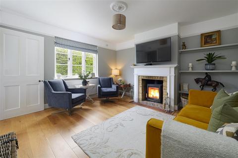 4 bedroom detached house for sale, Coxett Lodge, Abbotts Hill, Faversham