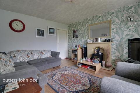 4 bedroom semi-detached house for sale, Rudheath Close, Crewe