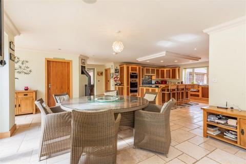 7 bedroom detached house for sale, Brentwood House, West Meon, Petersfield