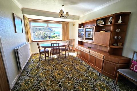 91 Ardrossan Road, Seamill, West Kilbride, KA23 9NF