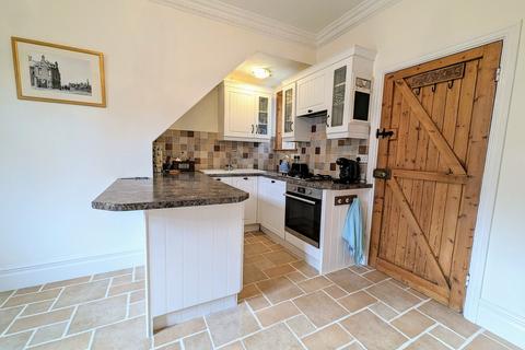 2 bedroom cottage for sale, Sunderland Road, South Shields, NE33