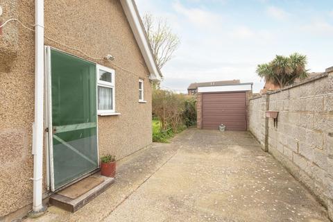 10 Anne Close, Birchington, CT7 9BZ