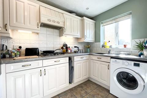 33 Bramble Drive, Westbury, BA13 3UY