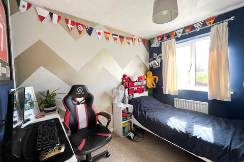33 Bramble Drive, Westbury, BA13 3UY