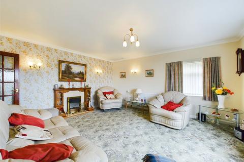 3 bedroom bungalow for sale, Rissington Road, Tuffley, Gloucester, Gloucestershire, GL4