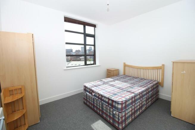 Apartment in Sheffield - View 5