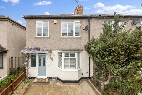 3 bedroom end of terrace house for sale, Montague Road, Hanwell, W7