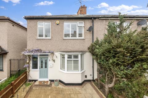 44 Montague Road, London, W7 3PQ