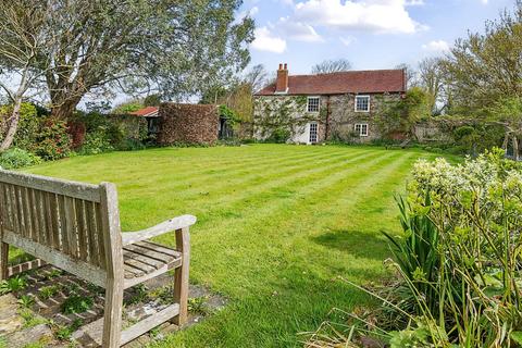 4 bedroom detached house for sale, Street End Road, Sidlesham Common, PO20