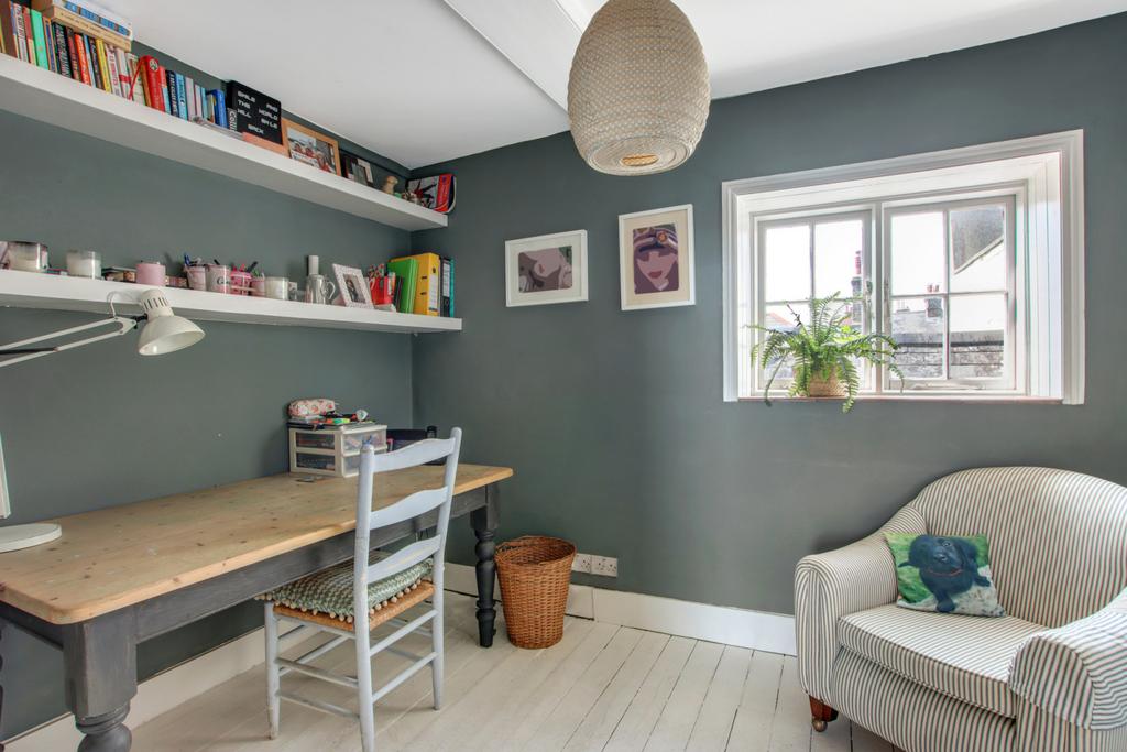 Study/Bedroom 4