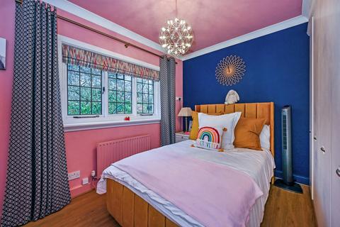34 Brookvale Road, Southampton, SO17 1QR
