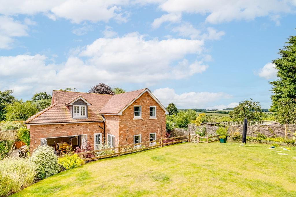 Standon, Ware SG11 4 bed detached house for sale £800,000