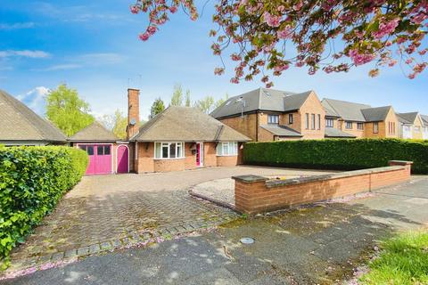 4 bedroom detached bungalow for sale, The Broadway, Oadby, LE2