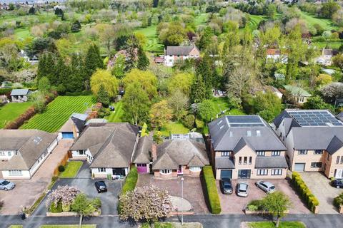 4 bedroom detached bungalow for sale, The Broadway, Oadby, LE2