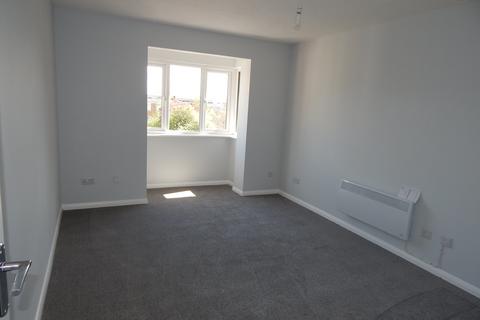 1 bedroom flat to rent, Mimosa Close, Romford RM3