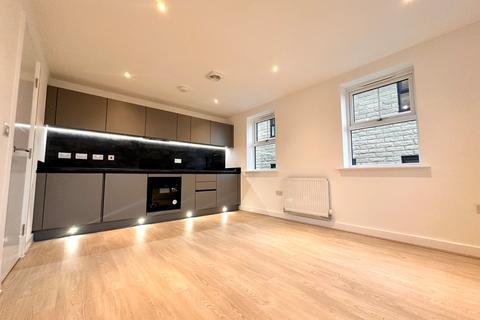 2 bedroom semi-detached house to rent, Chapel Way, Kiveton Park, Sheffield, S26
