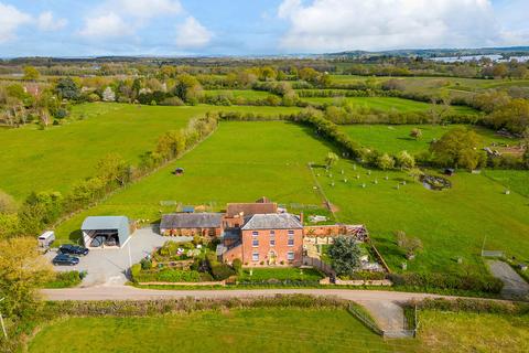 5 bedroom detached house for sale, Aylton Ledbury, Herefordshire, HR8 2RQ