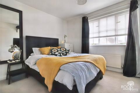 2 bedroom end of terrace house for sale, Manor Park, Newbury RG14