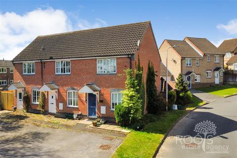 2 bedroom end of terrace house for sale, Manor Park, Newbury RG14