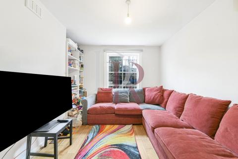 1 bedroom flat for sale, Ecclesbourne Road, Islington, N1