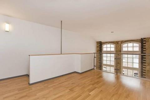 2 bedroom apartment to rent, Hanway Place, London, W1T